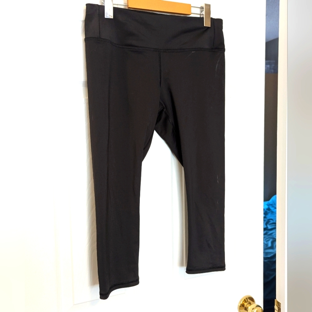 Copper Fit Capri leggings Size Medium